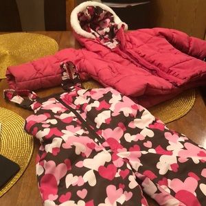 Toddlers snow suit sz 3T